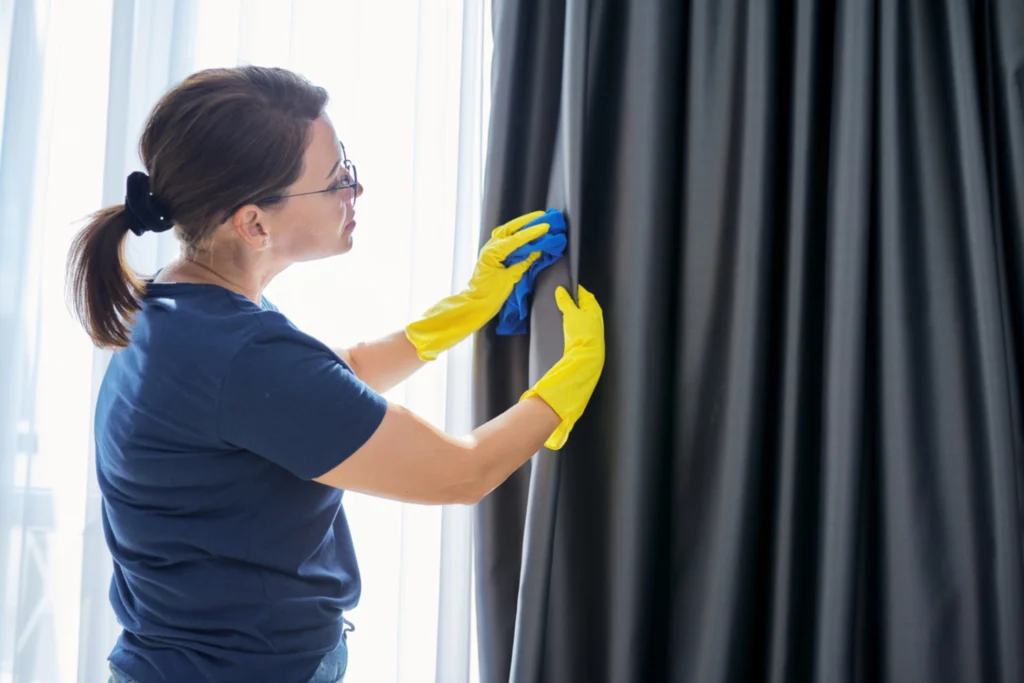 Curtains, Blinds, and Drapes Cleaning: Why Diamond Cleaning Is Your Best Choice